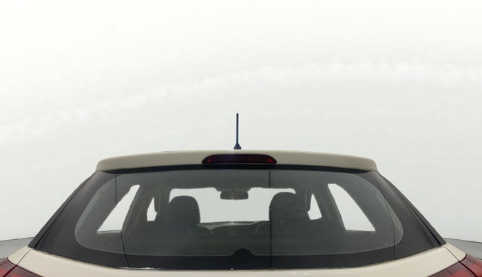 2014 Hyundai Elite i20 SPORTZ 1.2, Petrol, Manual, 1,22,146 km, Rear Windshield