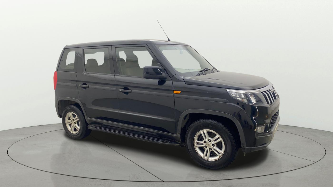 2021 Mahindra BOLERO NEO N10 R, Diesel, Manual, 79,488 km, Right Front Diagonal
