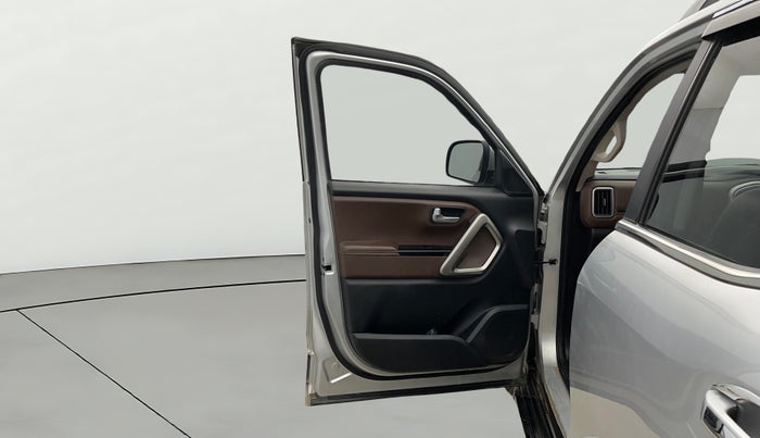 2022 Mahindra SCORPIO-N Z8 L PETROL AT 6 STR, Petrol, Automatic, 52,457 km, LHS Front Door