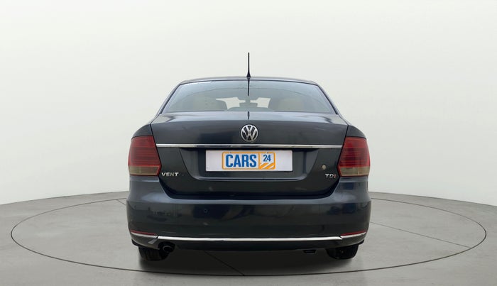 2016 Volkswagen Vento HIGHLINE 1.5 AT, Diesel, Automatic, 1,39,735 km, Back/Rear