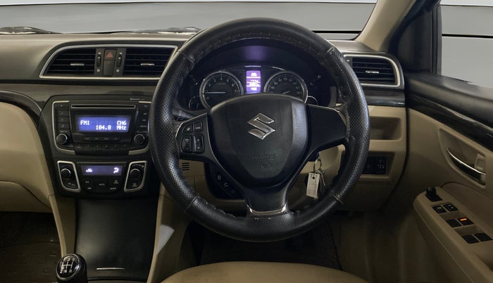2016 Maruti Ciaz VXI+, Petrol, Manual, 53,901 km, Steering Wheel Close Up