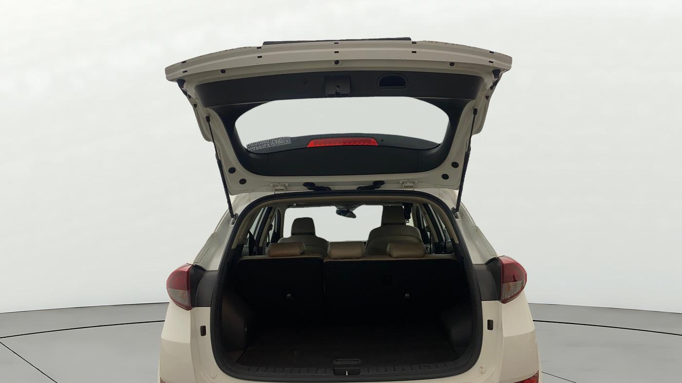 2019 Hyundai Tucson GL (O) 2WD AT PETROL, Petrol, Automatic, 1,14,846 km, Boot Door Open