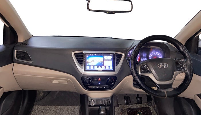 2018 Hyundai Verna 1.6 VTVT SX, Petrol, Manual, 75,728 km, Dashboard