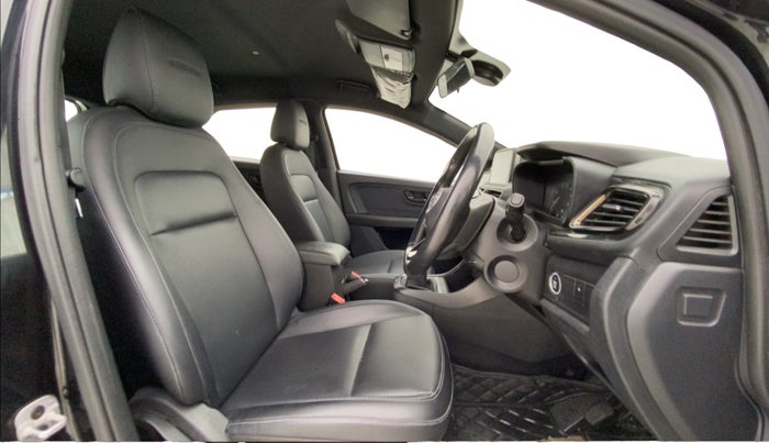 2022 Tata ALTROZ XT DIESEL DARK EDITION, Diesel, Manual, 41,191 km, Right Side Front Door Cabin