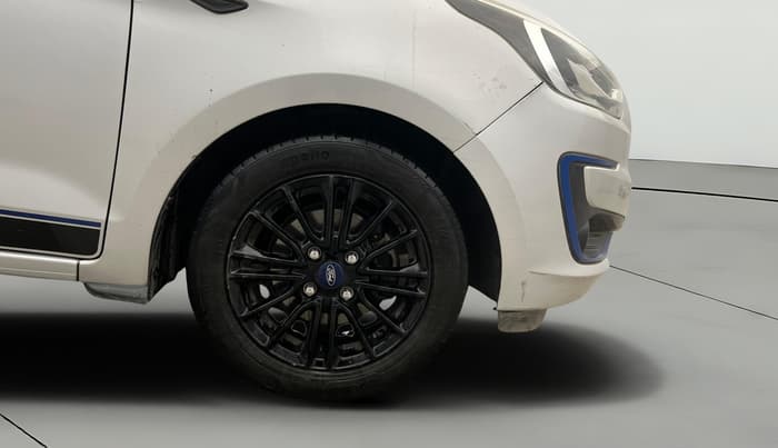 2019 Ford New Figo TITANIUM BLU 1.2 PETROL, Petrol, Manual, 82,960 km, Right Front Wheel