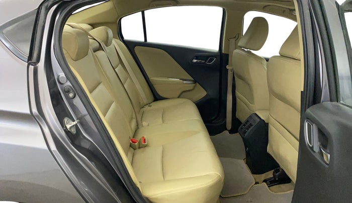 2017 Honda City 1.5L I-VTEC VX CVT, Petrol, Automatic, 37,911 km, Right Side Rear Door Cabin