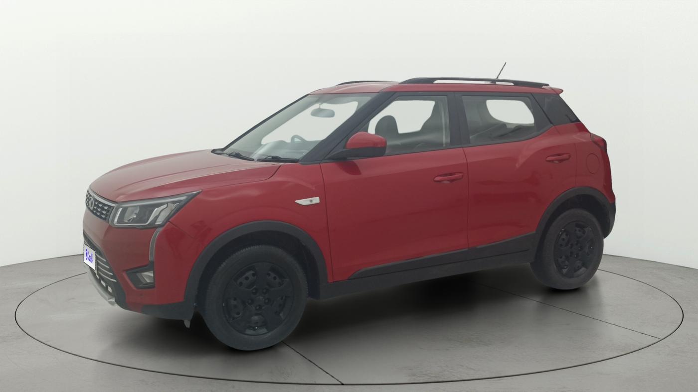 2019 Mahindra XUV300 W6 1.5 DIESEL, Diesel, Manual, 72,584 km, Left Front Diagonal
