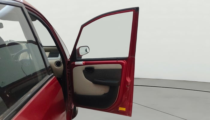 2016 Tata Nano TWIST XTA, Petrol, Automatic, 16,800 km, RHS Front Door