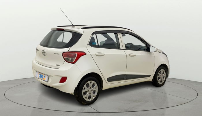 2016 Hyundai Grand i10 SPORTZ 1.2 KAPPA VTVT, Petrol, Manual, 56,646 km, Right Back Diagonal