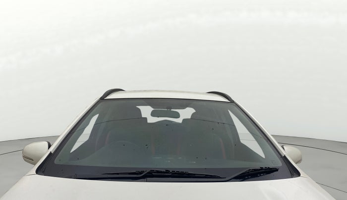 2018 Maruti S Cross ZETA 1.3, Diesel, Manual, 70,253 km, Front Windshield