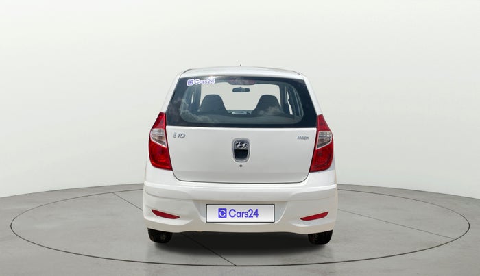 2016 Hyundai i10 MAGNA 1.1, CNG, Manual, 1,47,098 km, Back/Rear