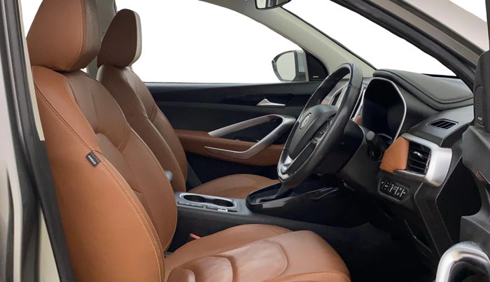 2020 MG HECTOR SHARP 1.5 DCT PETROL, Petrol, Automatic, 39,527 km, Right Side Front Door Cabin