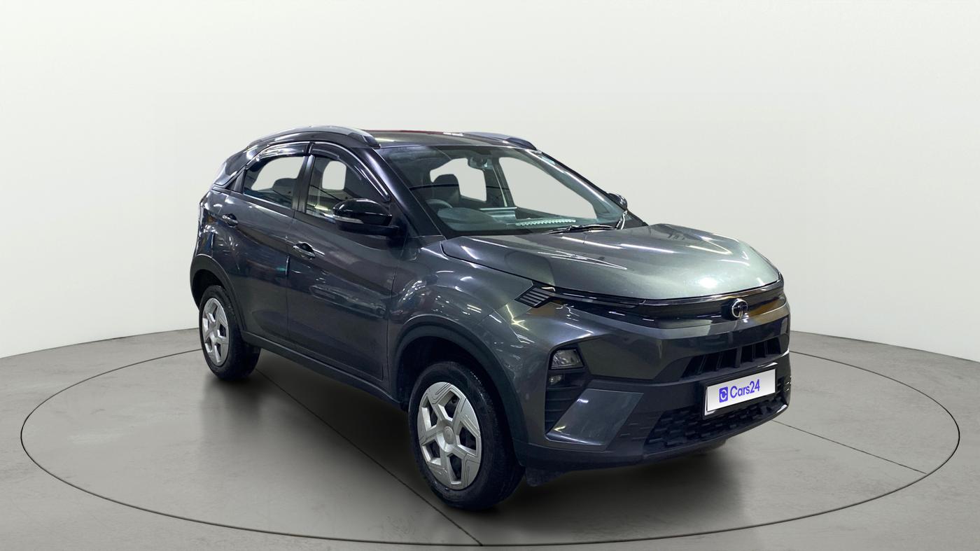 2025 Tata NEXON Pure Plus 1.2 iCNG 6MT, CNG, Manual, 12,630 km, Right Front Diagonal