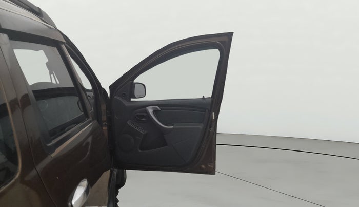 2013 Renault Duster 85 PS RXE DIESEL, Diesel, Manual, 95,050 km, RHS Front Door