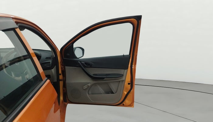 2018 Tata Tiago XE PETROL, Petrol, Manual, 62,656 km, RHS Front Door
