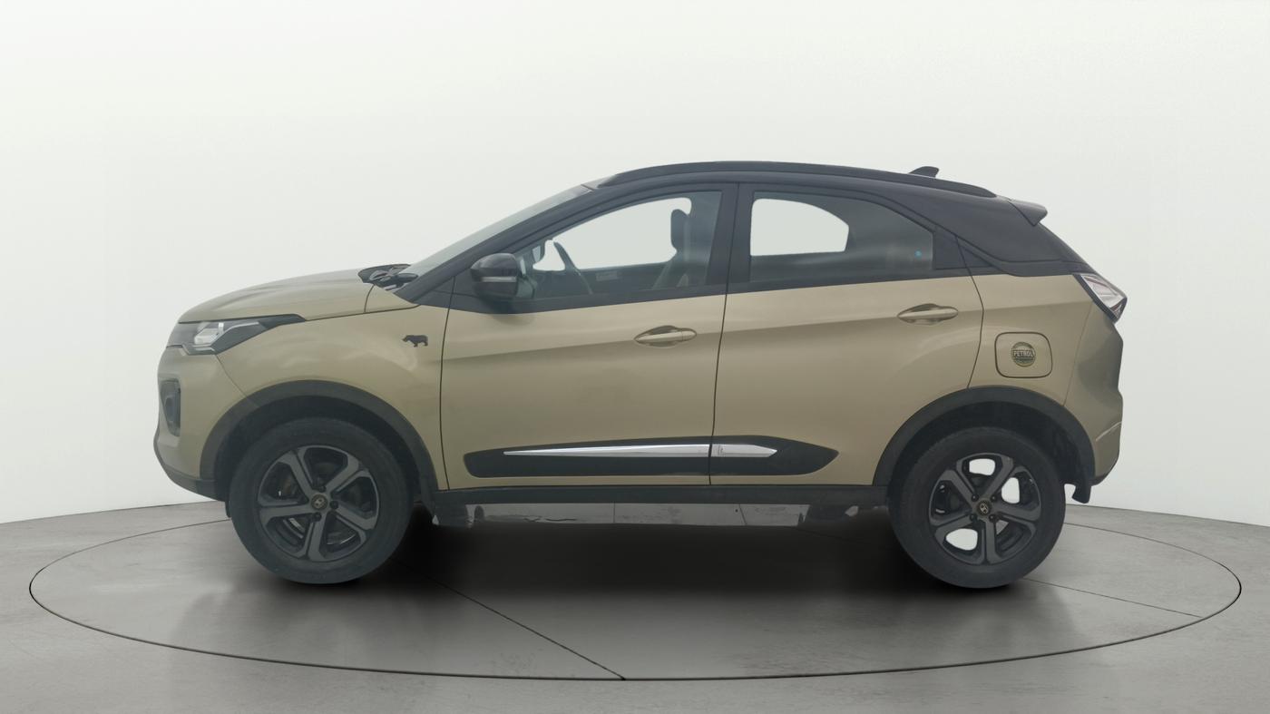 2022 Tata NEXON XZA PLUS (PREMIUM) KAZIRANGA PETROL, Petrol, Automatic, 29,118 km, Left Side