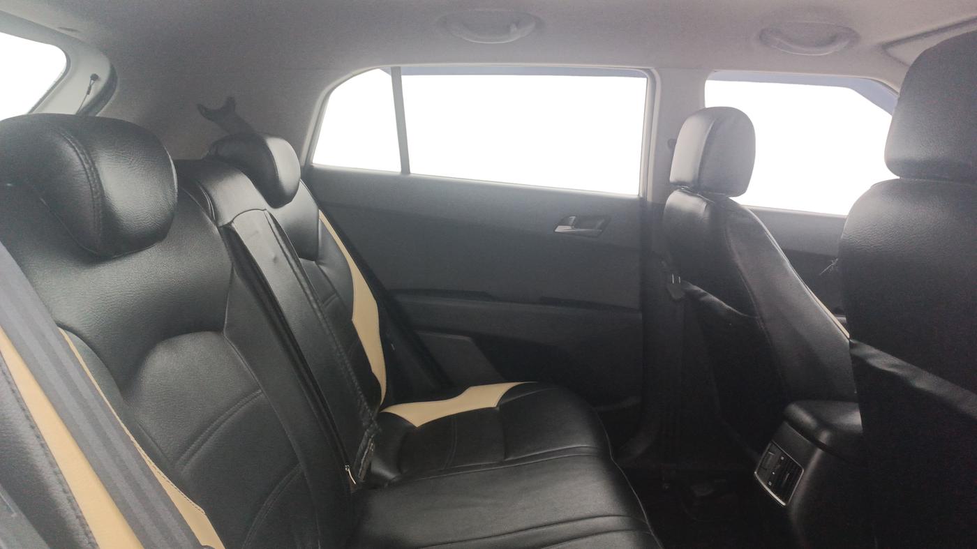 2016 Hyundai Creta S 1.6 PETROL, Petrol, Manual, 30,922 km, Right Side Rear Door Cabin
