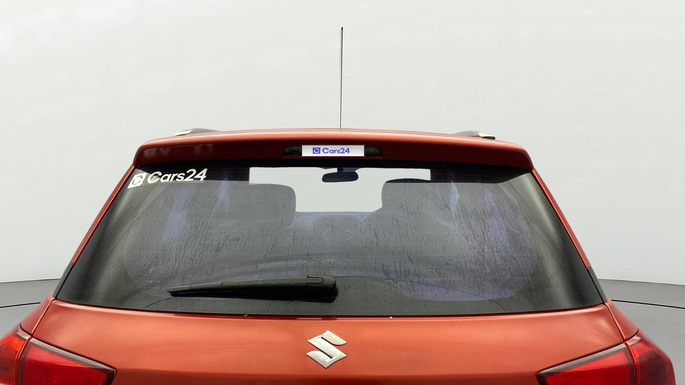 2016 Maruti Vitara Brezza ZDI, Diesel, Manual, 1,05,189 km, Rear Windshield
