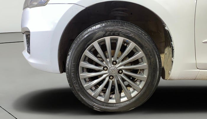 2017 Maruti Ciaz ZXI+, Petrol, Manual, 89,139 km, Left Front Wheel