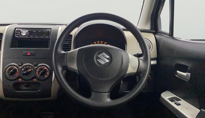 2013 Maruti Wagon R 1.0 LXI, Petrol, Manual, 37,152 km, Steering Wheel Close Up