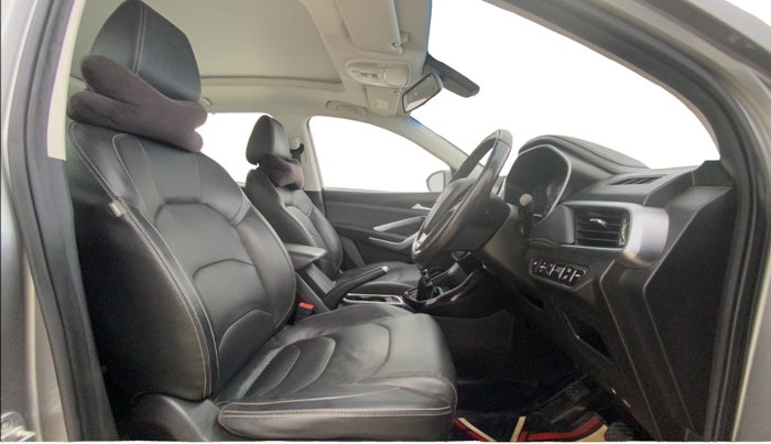 2019 MG HECTOR SHARP 2.0 DIESEL, Diesel, Manual, 70,930 km, Right Side Front Door Cabin