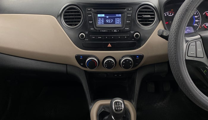 2014 Hyundai Grand i10 ASTA 1.2 KAPPA VTVT, Petrol, Manual, 28,038 km, Air Conditioner