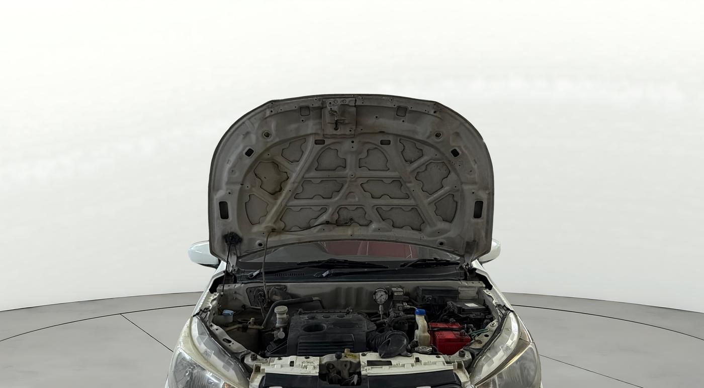 2017 Maruti Alto K10 LXI CNG (AIRBAG), CNG, Manual, 1,23,212 km, Open Bonet