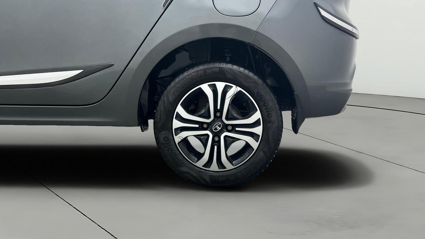 2023 Tata TIGOR XZ PLUS CNG, CNG, Manual, 25,571 km, Left Rear Wheel