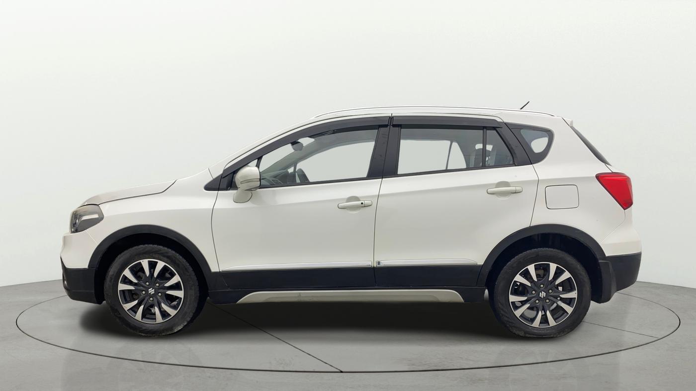 2021 Maruti S Cross ALPHA 1.5, Petrol, Manual, 90,927 km, Left Side
