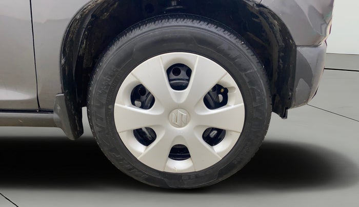 2020 Maruti S PRESSO VXI PLUS AMT, Petrol, Automatic, 36,929 km, Right Front Wheel