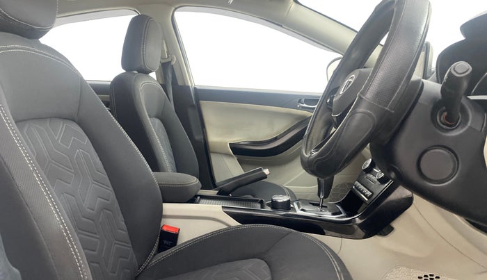 2022 Tata NEXON XZA PLUS DIESEL, Diesel, Automatic, 1,01,841 km, Right Side Front Door Cabin