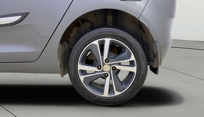 2022 Tata ALTROZ XZ PETROL, Petrol, Manual, 62,856 km, Left Rear Wheel