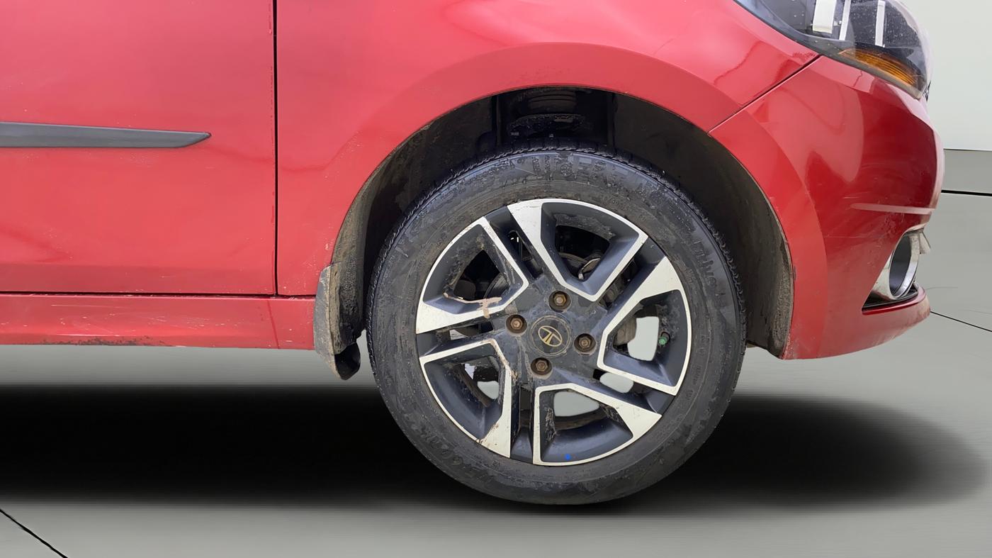 2018 Tata TIGOR XZ PLUS PETROL, CNG, Manual, 51,196 km, Right Front Wheel