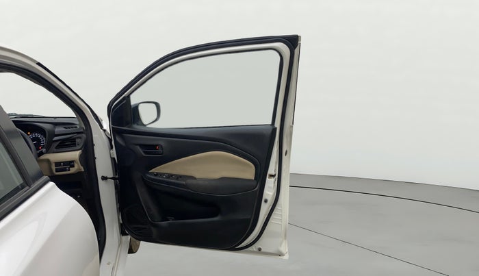 2023 Toyota Glanza S, Petrol, Manual, 79,583 km, RHS Front Door