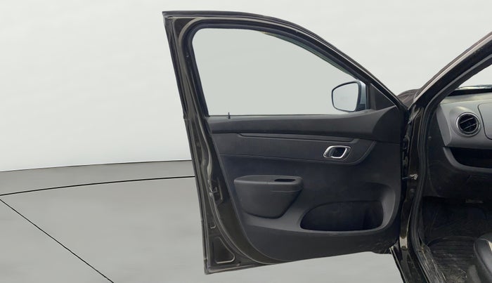 2018 Renault Kwid RXT 1.0 (O), Petrol, Manual, 84,581 km, LHS Front Door