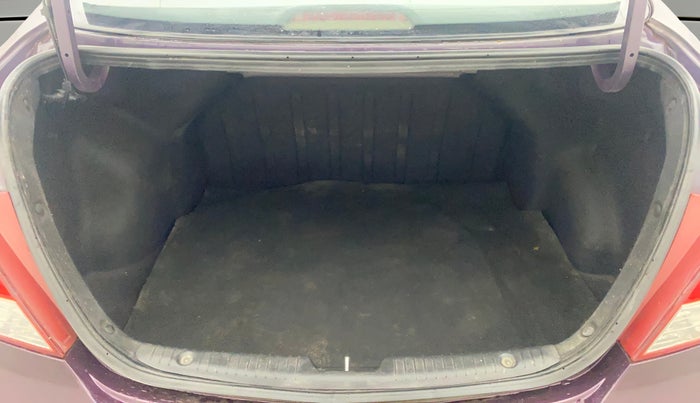 2012 Hyundai Verna FLUIDIC 1.6 VTVT EX, Petrol, Manual, 79,823 km, Boot Open Zoomed View
