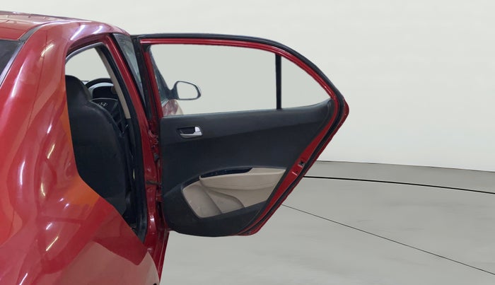 2014 Hyundai Xcent S 1.2, Petrol, Manual, 1,06,542 km, RHS Rear Door