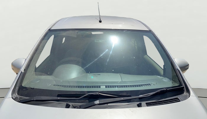 2017 Maruti Ertiga VDI SHVS, Diesel, Manual, 1,34,066 km, Front Windshield