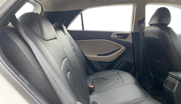 2018 Hyundai Elite i20 ASTA 1.2, Petrol, Manual, 54,865 km, Right Side Rear Door Cabin