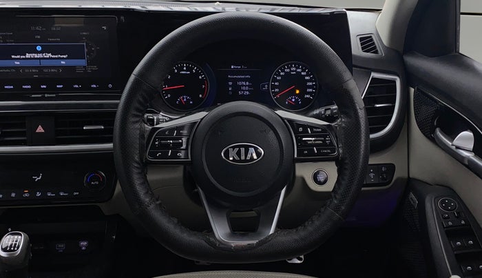 2020 KIA SELTOS GTX PLUS 1.4 PETROL, Petrol, Manual, 1,14,432 km, Steering Wheel Close Up