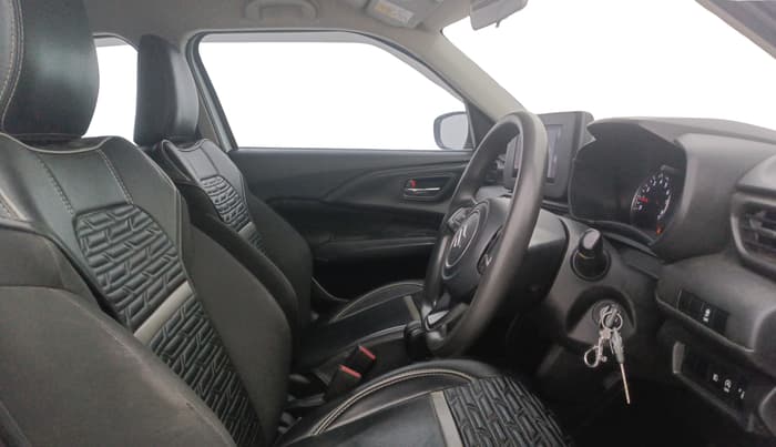 2024 Maruti Swift VXi AMT, Petrol, Automatic, 68,450 km, Right Side Front Door Cabin