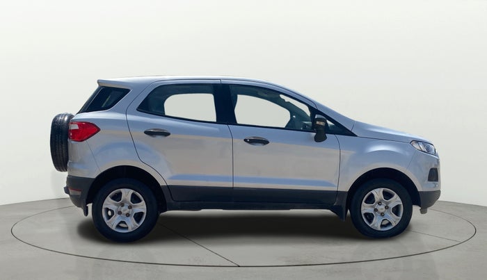 2016 Ford Ecosport AMBIENTE 1.5L PETROL, Petrol, Manual, 1,00,605 km, Right Side View