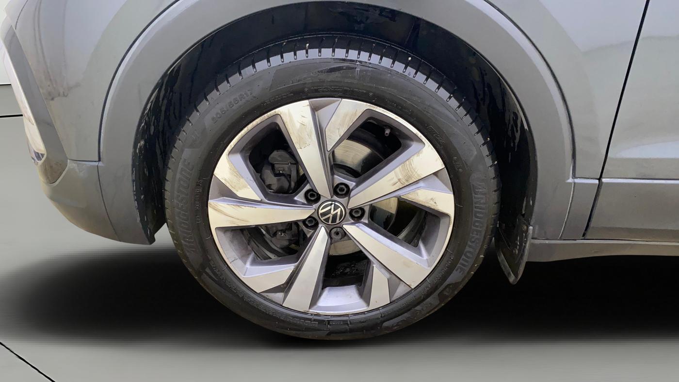 2022 Volkswagen TAIGUN TOPLINE 1.0 TSI AT, Petrol, Automatic, 1,16,362 km, Left Front Wheel