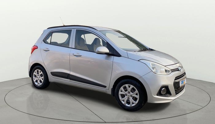 2015 Hyundai Grand i10 SPORTZ 1.2 KAPPA VTVT, Petrol, Manual, 1,44,319 km, Right Front Diagonal