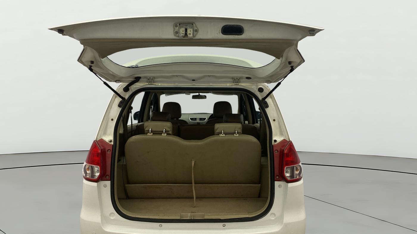 2015 Maruti Ertiga VXI, Petrol, Manual, 76,659 km, Boot Door Open