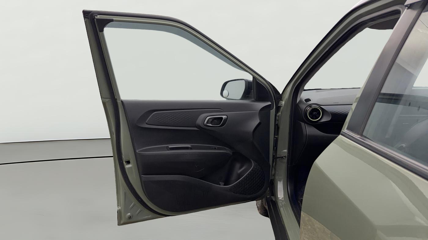 2023 Hyundai EXTER SX(O) CONNECT 1.2 AMT DUAL TONE, Petrol, Automatic, 13,620 km, LHS Front Door