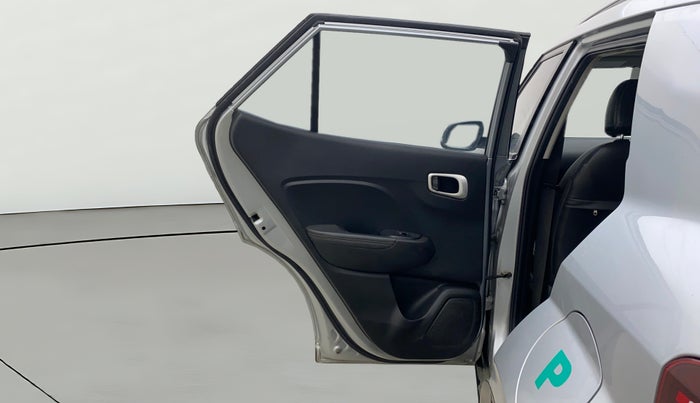 2019 Hyundai VENUE SX 1.0 (O) TURBO, Petrol, Manual, 1,20,117 km, LHS Rear Door