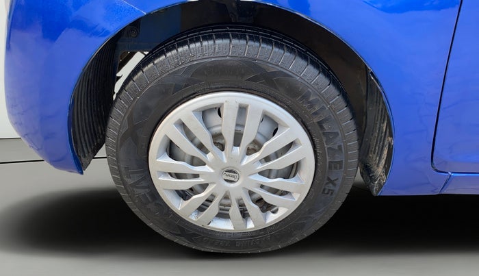 2017 Hyundai Eon ERA +, Petrol, Manual, 71,675 km, Left Front Wheel