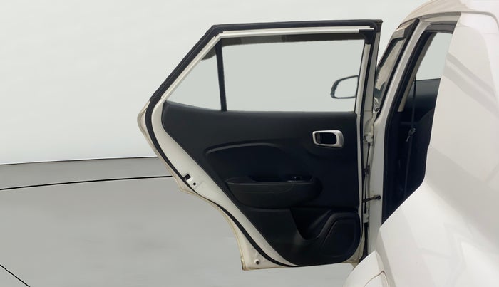 2021 Hyundai VENUE SX 1.5 CRDI, Diesel, Manual, 30,409 km, LHS Rear Door