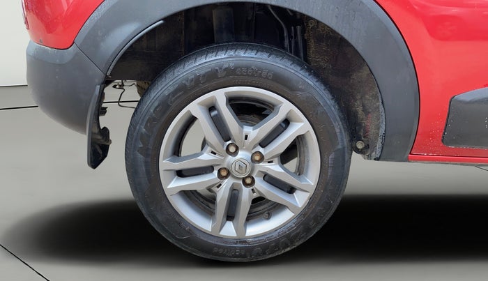 2020 Renault TRIBER RXZ AMT, Petrol, Automatic, 32,819 km, Right Rear Wheel